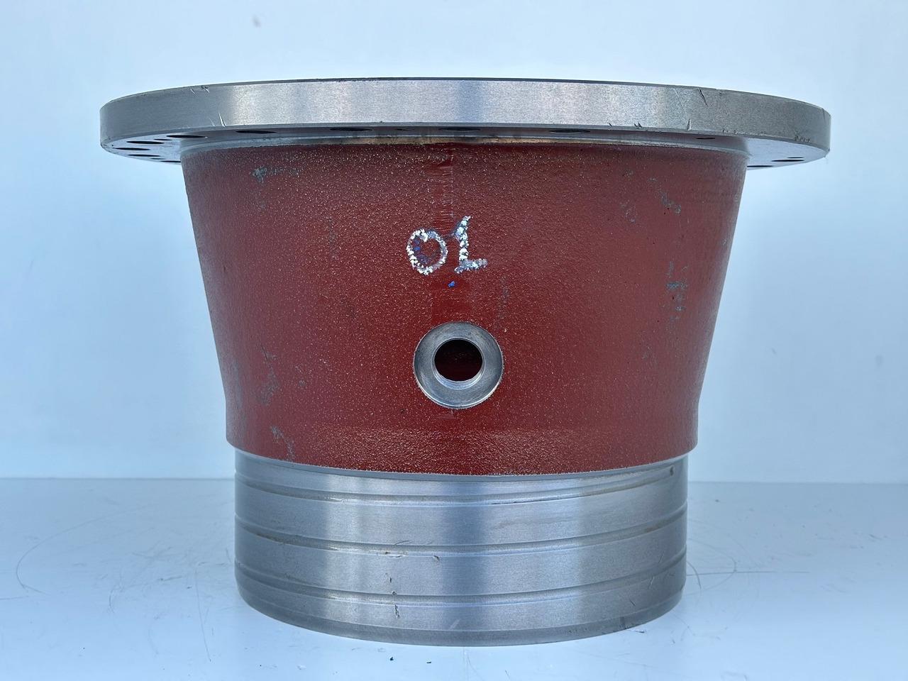 Original Liebherr Abtriebswellengehäuse ID-Nr.932917901 mit Kegelrollenlager ID-Nr.746231701. A954B, A954C, LH80, R954 CG, EP954, ER954, P954, R954 B, R954 C. #932917901.01# - Posūkio reduktorius - Statybinė technika: foto 1 Original Liebherr Abtriebswellengehäuse ID-Nr.932917901 mit Kegelrollenlager ID-Nr.746231701. A954B, A954C, LH80, R954 CG, EP954, ER954, P954, R954 B, R954 C. #932917901.01# - Posūkio reduktorius - Statybinė technika: foto 1