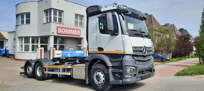 Mercedes-Benz Actros 2542 KING HZ-20R - Hook-lift sunkvežimis: foto 1 Mercedes-Benz Actros 2542 KING HZ-20R - Hook-lift sunkvežimis: foto 1