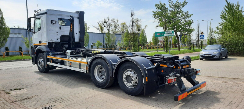 Mercedes-Benz Actros 2542 KING HZ-20R - Hook-lift sunkvežimis: foto 5 Mercedes-Benz Actros 2542 KING HZ-20R - Hook-lift sunkvežimis: foto 5