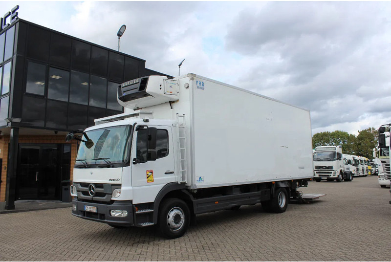 Mercedes-Benz Atego 1318 * MANUAL * CARRIER SUPRA 550 - Refrižeratorius sunkvežimis: foto 1 Mercedes-Benz Atego 1318 * MANUAL * CARRIER SUPRA 550 - Refrižeratorius sunkvežimis: foto 1