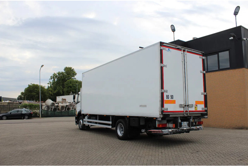 Mercedes-Benz Axor 1829 * MANAUL * EURO5 * 4X2 * CARRIER SUPRA 850 * - Refrižeratorius sunkvežimis: foto 3 Mercedes-Benz Axor 1829 * MANAUL * EURO5 * 4X2 * CARRIER SUPRA 850 * - Refrižeratorius sunkvežimis: foto 3