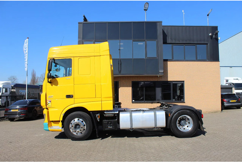 DAF XF 106.460 * EURO6 * 4X2 * - Vilkikas: foto 2 DAF XF 106.460 * EURO6 * 4X2 * - Vilkikas: foto 2