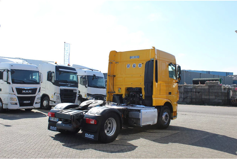 DAF XF 106.460 * EURO6 * 4X2 * - Vilkikas: foto 4 DAF XF 106.460 * EURO6 * 4X2 * - Vilkikas: foto 4