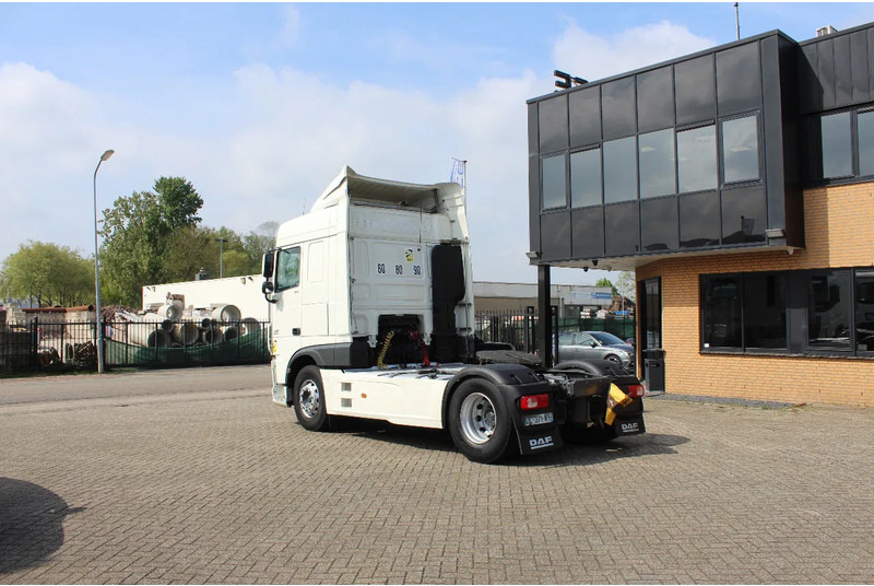 DAF XF 510 * RETARDER * 4X2 * - Vilkikas: foto 3 DAF XF 510 * RETARDER * 4X2 * - Vilkikas: foto 3