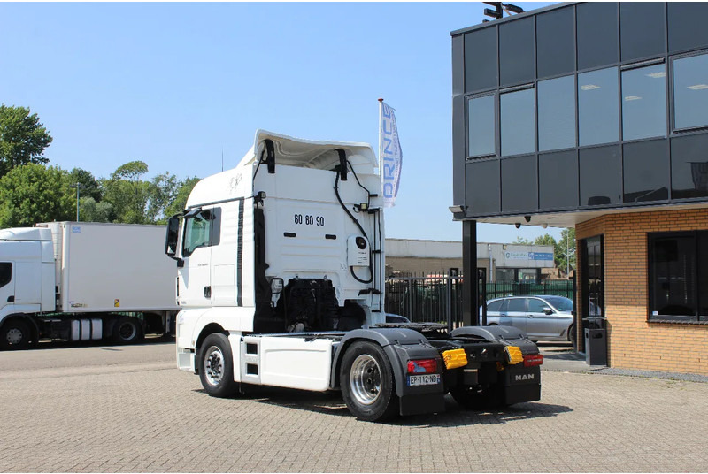MAN TGX 18.500 * RETARDER * 4X2 * FULL SPOILER * - Vilkikas: foto 3 MAN TGX 18.500 * RETARDER * 4X2 * FULL SPOILER * - Vilkikas: foto 3