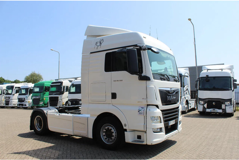 MAN TGX 18.500 * RETARDER * 4X2 * FULL SPOILER * - Vilkikas: foto 5 MAN TGX 18.500 * RETARDER * 4X2 * FULL SPOILER * - Vilkikas: foto 5