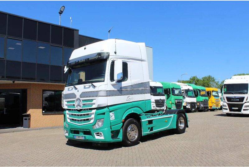 Mercedes-Benz Actros 1845 * EURO6 * 4X2 * 2 TANK * CHASSIS NOT 2018 * - Vilkikas: foto 1 Mercedes-Benz Actros 1845 * EURO6 * 4X2 * 2 TANK * CHASSIS NOT 2018 * - Vilkikas: foto 1