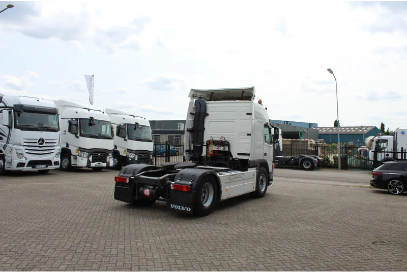 Volvo FM 380 * hydraulic * 4x2 * - Vilkikas: foto 4 Volvo FM 380 * hydraulic * 4x2 * - Vilkikas: foto 4