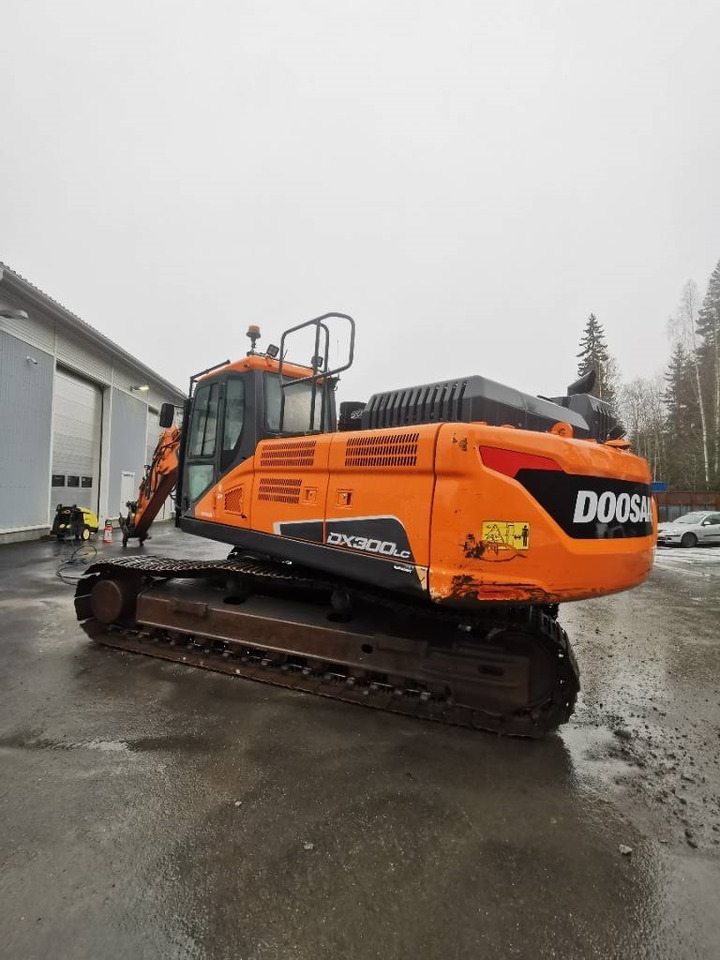 Doosan DX 300 LC-5 - Vikšrinis ekskavatorius: foto 3 Doosan DX 300 LC-5 - Vikšrinis ekskavatorius: foto 3