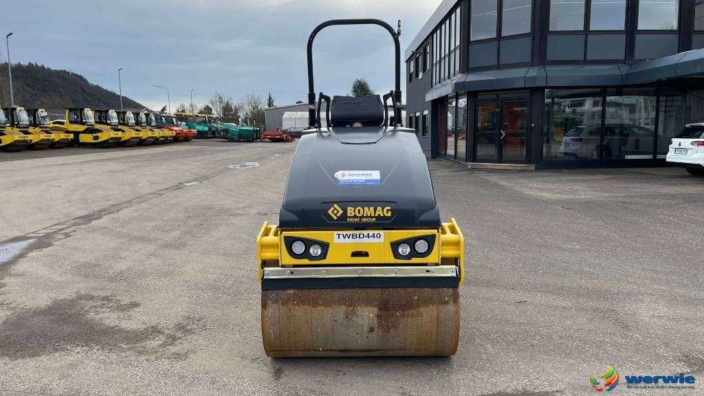 Bomag BW 120 AD-5 - Asfalto volus: foto 3 Bomag BW 120 AD-5 - Asfalto volus: foto 3