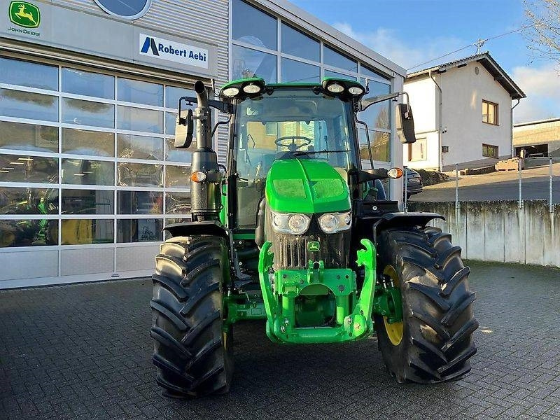 John Deere 6090M - Traktorius: foto 3 John Deere 6090M - Traktorius: foto 3