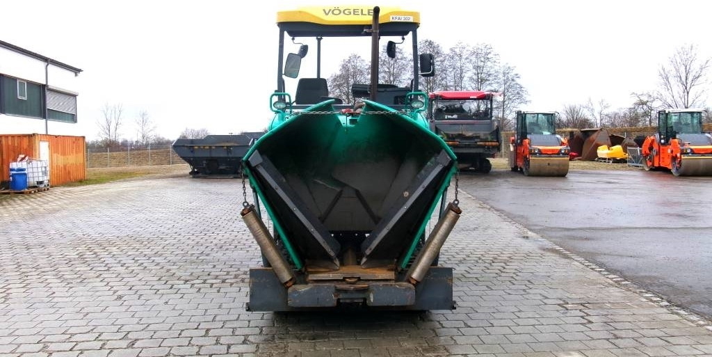 Vögele SUPER 1300-3i - Asfalto klotuvas: foto 4 Vögele SUPER 1300-3i - Asfalto klotuvas: foto 4