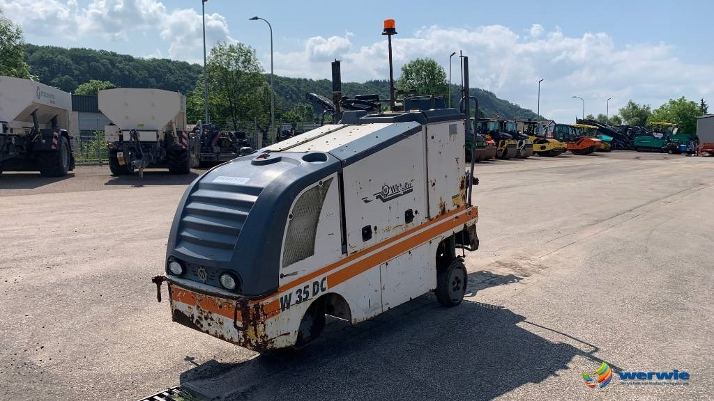 Wirtgen W 35 DC / FB500 - Asfalto freza: foto 4 Wirtgen W 35 DC / FB500 - Asfalto freza: foto 4