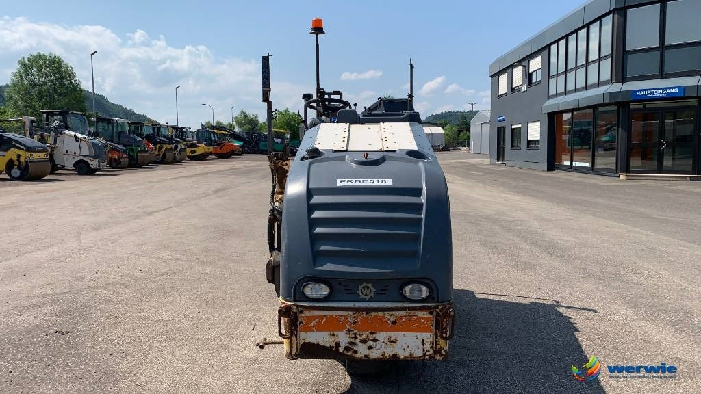 Wirtgen W 35 DC / FB500 - Asfalto freza: foto 3 Wirtgen W 35 DC / FB500 - Asfalto freza: foto 3