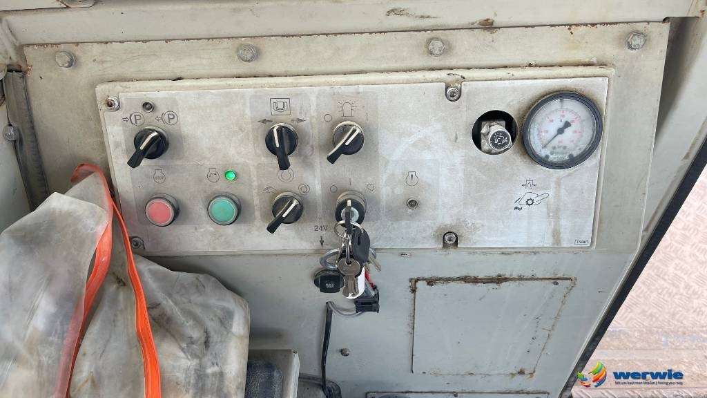 Asfalto mašina Wirtgen WR2400: foto 27
