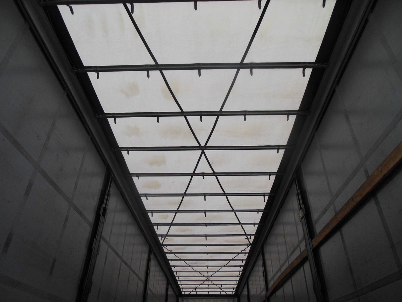 Tentinė puspriekabė Krone SD, LIFT ACHSE: foto 14 Tentinė puspriekabė Krone SD, LIFT ACHSE: foto 14