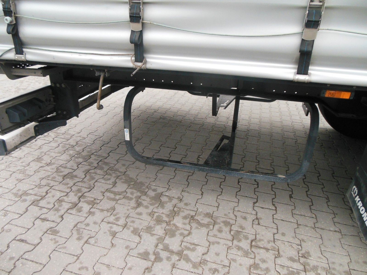 Tentinė puspriekabė Krone SD, LIFT ACHSE: foto 12 Tentinė puspriekabė Krone SD, LIFT ACHSE: foto 12