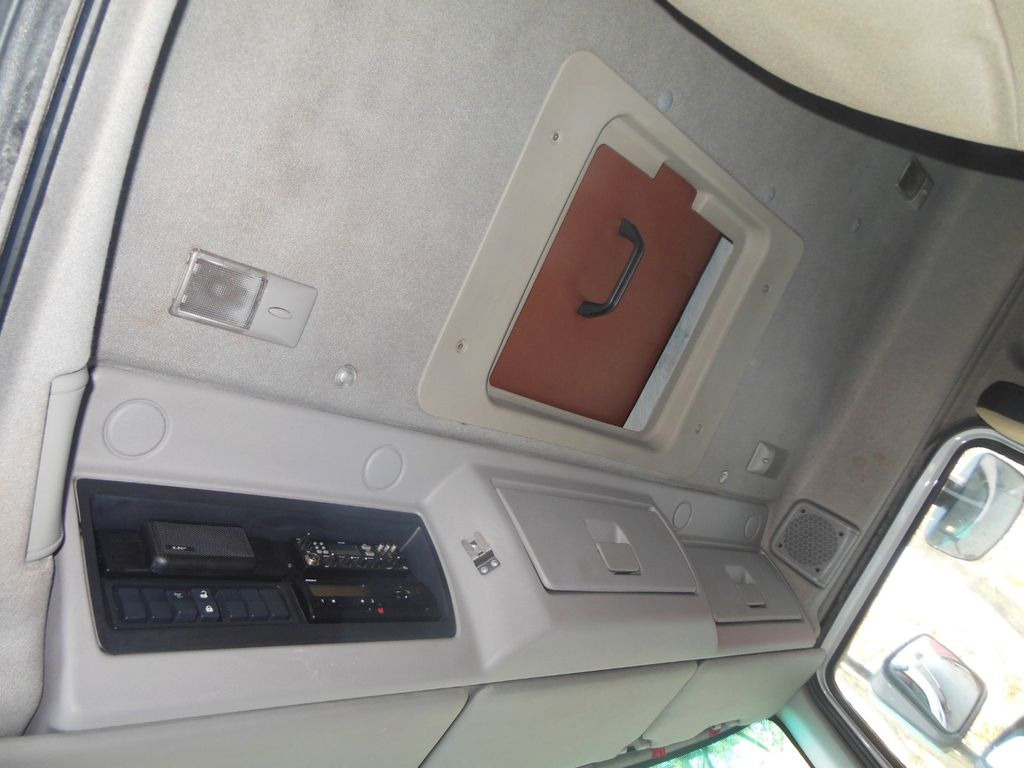 Platforminis/ Bortinis sunkvežimis Renault MIDLUM DXI 180.08: foto 15