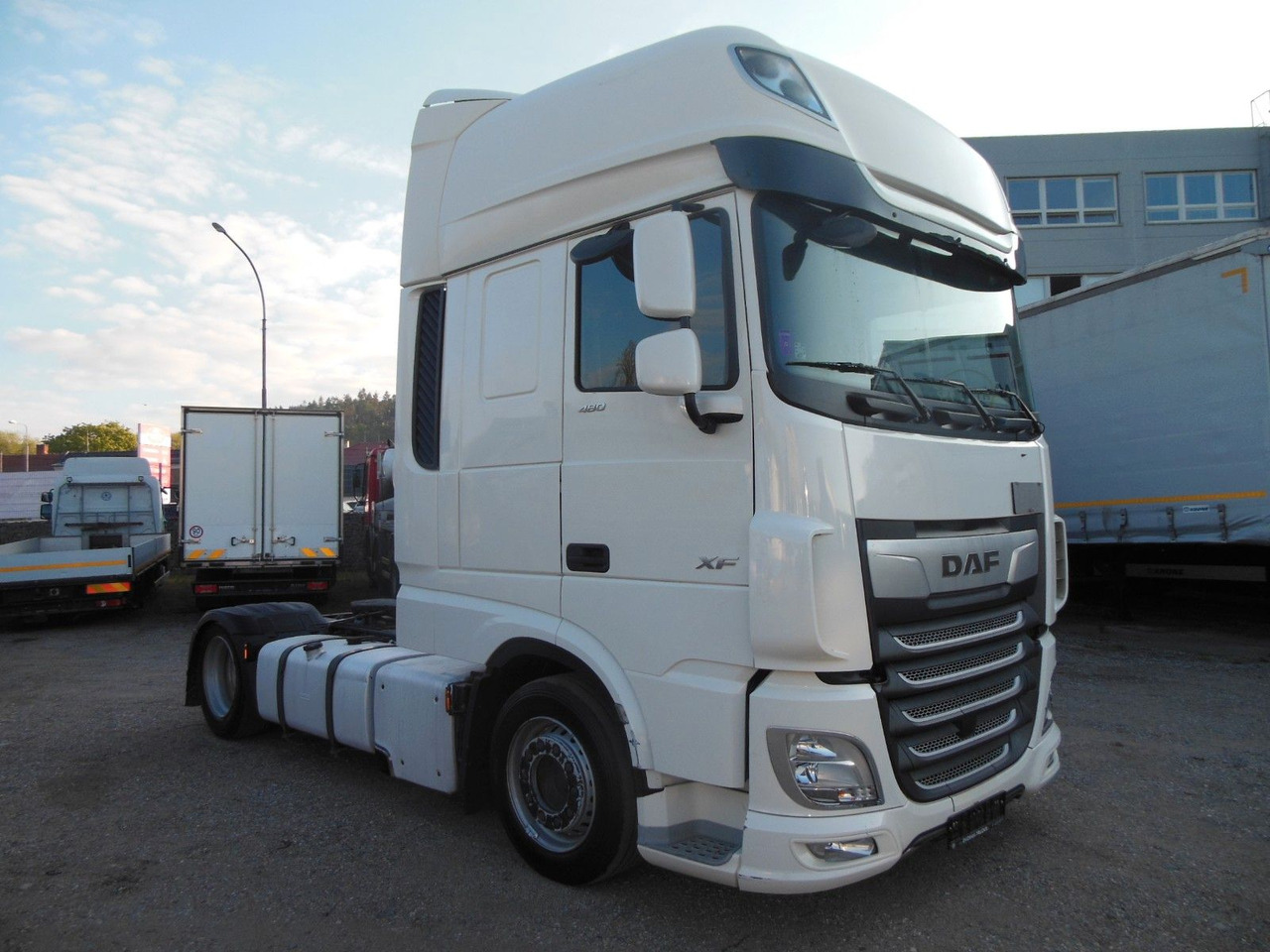 DAF XF 106.480 SSC, LOWDECK, STANDKLIMA, TOP!!! - Vilkikas: foto 2 DAF XF 106.480 SSC, LOWDECK, STANDKLIMA, TOP!!! - Vilkikas: foto 2
