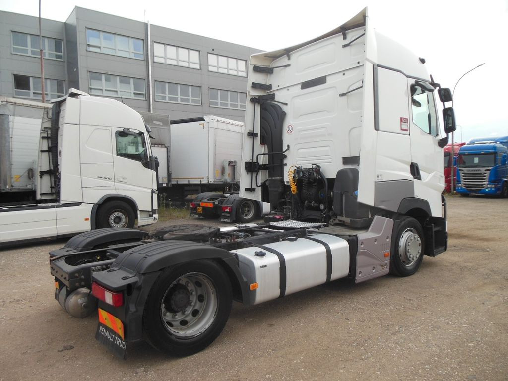 Renault T520 COMFORT, LOWDECK, TOP STAND - Vilkikas: foto 3 Renault T520 COMFORT, LOWDECK, TOP STAND - Vilkikas: foto 3