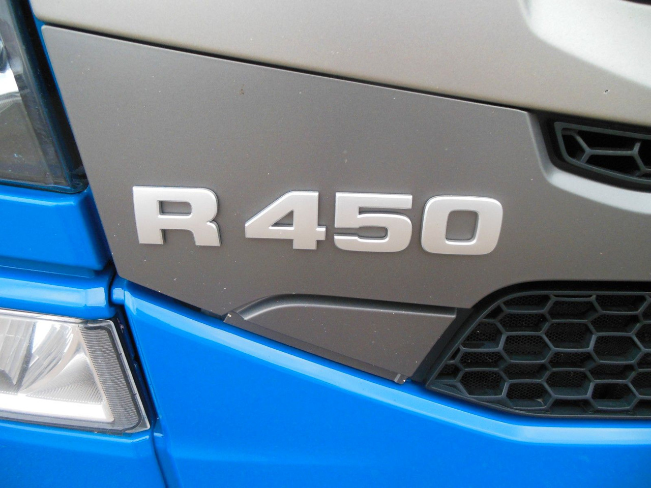 Scania R450, 4 STÜCKS, RETARDER, VOLL LUFT! - Vilkikas: foto 5 Scania R450, 4 STÜCKS, RETARDER, VOLL LUFT! - Vilkikas: foto 5