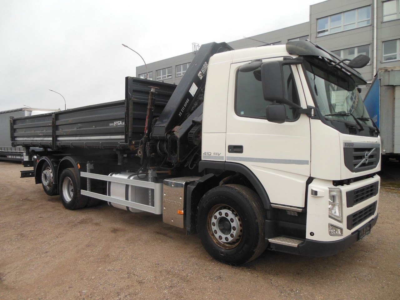 Volvo FM 410, 6X2, DREISEITEN KIPPER, HIAB XS 211 - Savivartis sunkvežimis, Sunkvežimis su kranu: foto 2 Volvo FM 410, 6X2, DREISEITEN KIPPER, HIAB XS 211 - Savivartis sunkvežimis, Sunkvežimis su kranu: foto 2