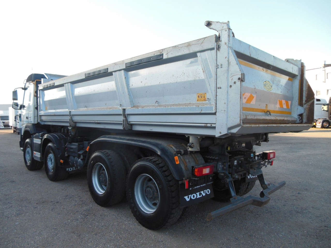 Volvo FMX 460, 8X4, MEILLER, BORDMATIC, AHK, HA-LUFT - Savivartis sunkvežimis: foto 4 Volvo FMX 460, 8X4, MEILLER, BORDMATIC, AHK, HA-LUFT - Savivartis sunkvežimis: foto 4
