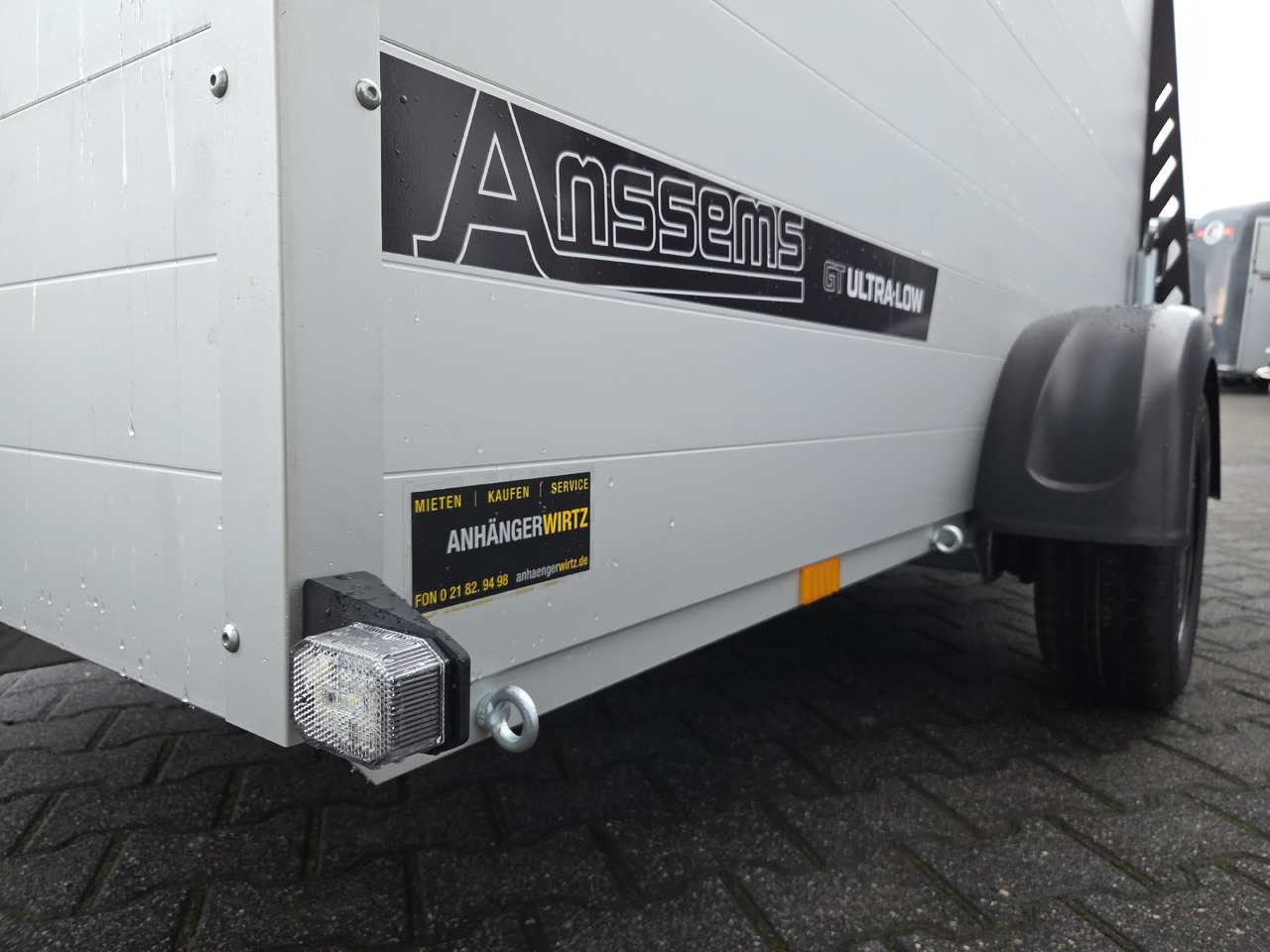 ALUBOXX Deckelanhänger GTB 1350 VT3 Ultra Low 251x151cm 1350kg - Motociklo priekaba: foto 4 ALUBOXX Deckelanhänger GTB 1350 VT3 Ultra Low 251x151cm 1350kg - Motociklo priekaba: foto 4