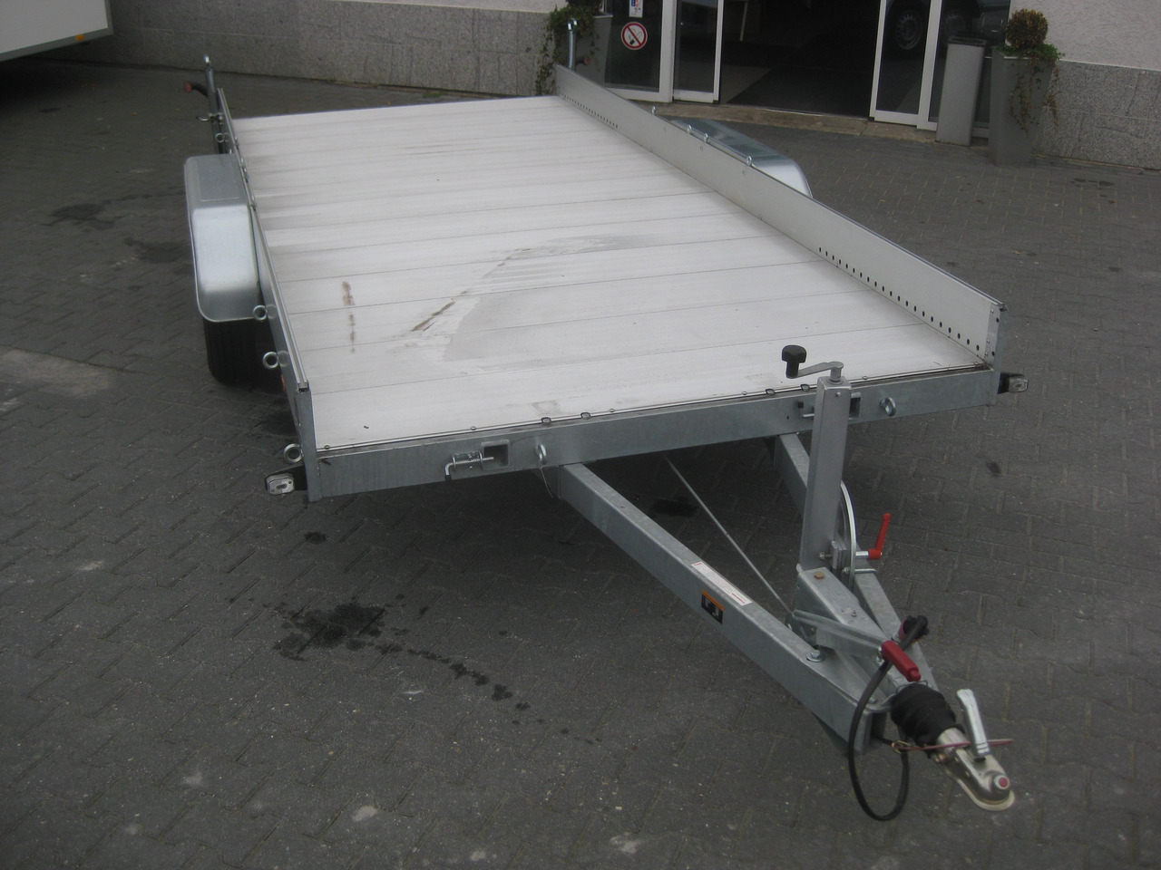 Anssems Transporter AMT 2500 440x190x18cm Aluboden Alurampen Seilwinde 2500kg Modell 22 - Platforminė/ Bortinė priekaba: foto 2 Anssems Transporter AMT 2500 440x190x18cm Aluboden Alurampen Seilwinde 2500kg Modell 22 - Platforminė/ Bortinė priekaba: foto 2