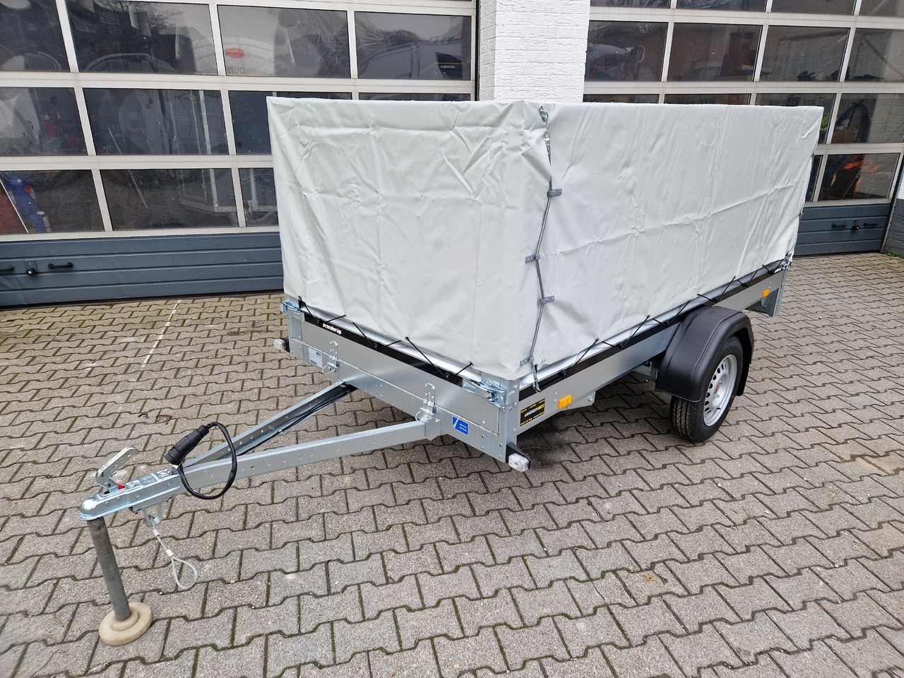 Brenderup 2270S UB 750 270x128x100cm Hochplane (S) 750kg - Automobilinė priekaba: foto 3 Brenderup 2270S UB 750 270x128x100cm Hochplane (S) 750kg - Automobilinė priekaba: foto 3