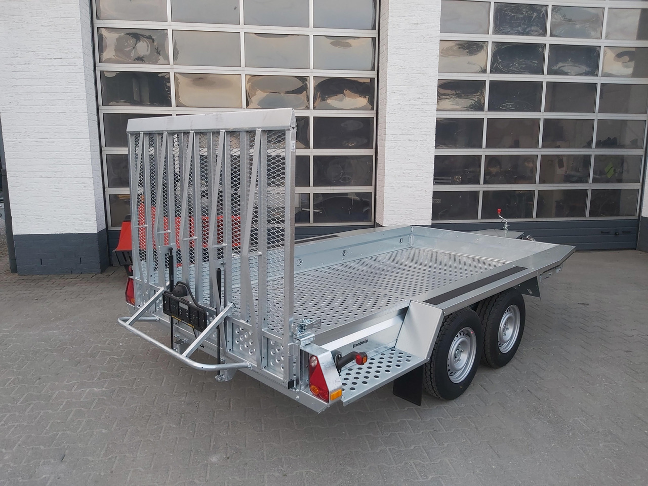 Priekaba spec technikai Brenderup MT 3651 MT3600 STB3500s 360x179x27cm Auffahrklappe Lochboden Stahl Reserverad 3500kg: foto 10