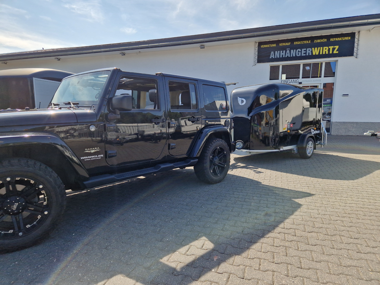 Debon Cargo 1300 300x152x168cm black Seitentür Alufelgen silver Pullman II 100km/H 1300kg Modell 25 lizingą Debon Cargo 1300 300x152x168cm black Seitentür Alufelgen silver Pullman II 100km/H 1300kg Modell 25: foto 24