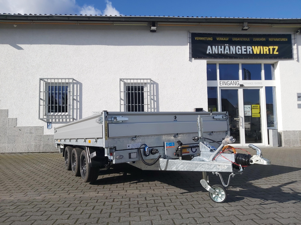 Hapert COBALT HM-3 405x200x30cm Ferro Elektro + NHP Rampen Heckstützen Tridem 3500kg Abverkauf - Savivartis priekaba: foto 3 Hapert COBALT HM-3 405x200x30cm Ferro Elektro + NHP Rampen Heckstützen Tridem 3500kg Abverkauf - Savivartis priekaba: foto 3