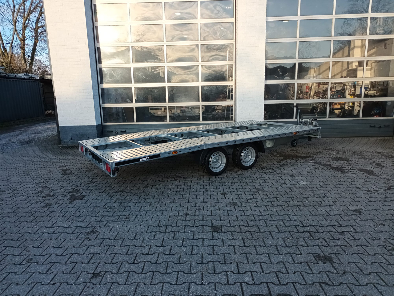 Martz GT UNIDECK PLUS 450/2 S 2,7T Lohr Stahl Fahrschienen Winde 13" 2700kg - Autovežis priekaba: foto 5 Martz GT UNIDECK PLUS 450/2 S 2,7T Lohr Stahl Fahrschienen Winde 13" 2700kg - Autovežis priekaba: foto 5