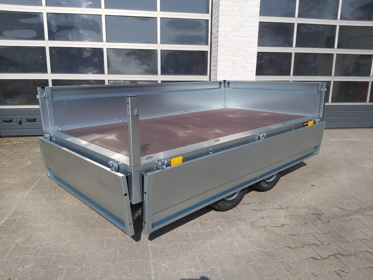 Pritschenanhänger Trailstar Nordica N13 - 263 2 kps 263x144x40cm Tandem (S) 1300kg - Platforminė/ Bortinė priekaba: foto 2 Pritschenanhänger Trailstar Nordica N13 - 263 2 kps 263x144x40cm Tandem (S) 1300kg - Platforminė/ Bortinė priekaba: foto 2