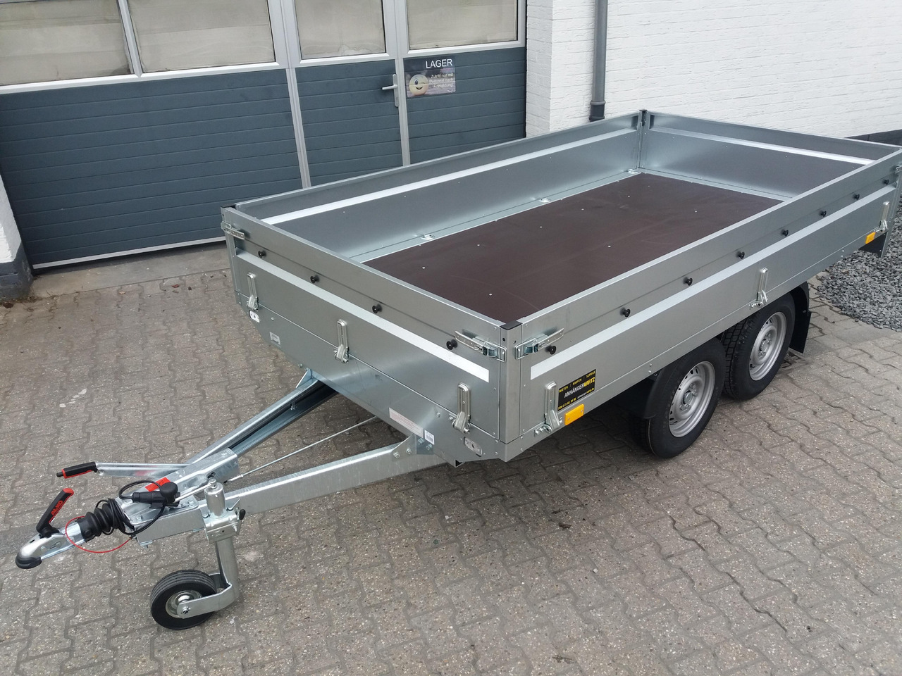 Pritschenanhänger Trailstar Nordica N20-320 2 KPS 320x168x40cm (M) 2000kg - Platforminė/ Bortinė priekaba: foto 2 Pritschenanhänger Trailstar Nordica N20-320 2 KPS 320x168x40cm (M) 2000kg - Platforminė/ Bortinė priekaba: foto 2