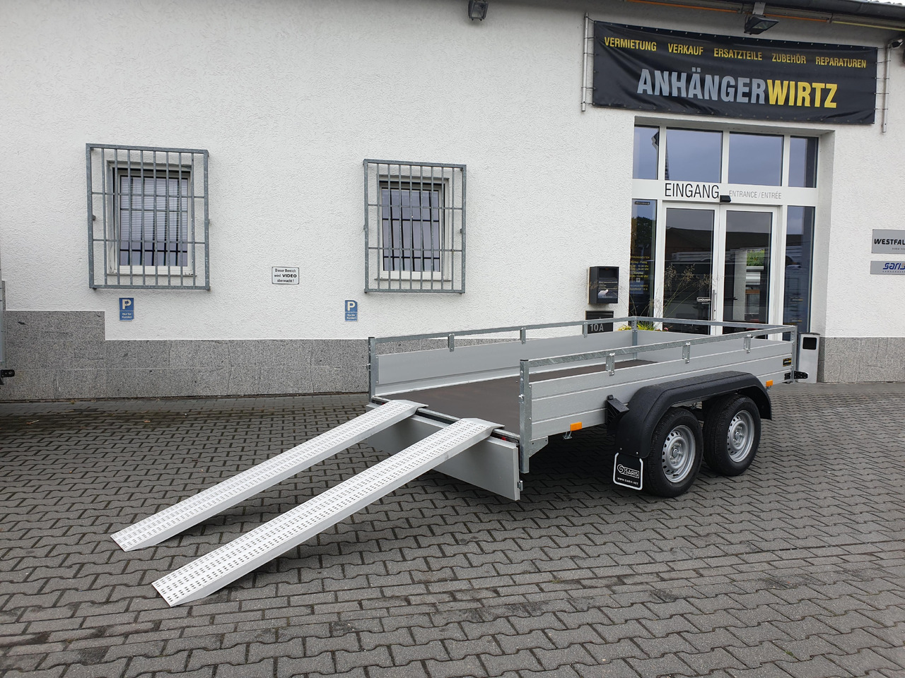 Saris Anhänger FW2000 McAlu Pro MP 305x155x45cm Auffahrrampen (M) 2000kg Winter Aktion - Platforminė/ Bortinė priekaba: foto 4 Saris Anhänger FW2000 McAlu Pro MP 305x155x45cm Auffahrrampen (M) 2000kg Winter Aktion - Platforminė/ Bortinė priekaba: foto 4