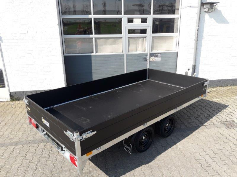 Saris PL356 184 2700 2 356x184x35cm black Edition LED Beleuchtung VAS 13" (L) 2700kg - Platforminė/ Bortinė priekaba: foto 3 Saris PL356 184 2700 2 356x184x35cm black Edition LED Beleuchtung VAS 13" (L) 2700kg - Platforminė/ Bortinė priekaba: foto 3