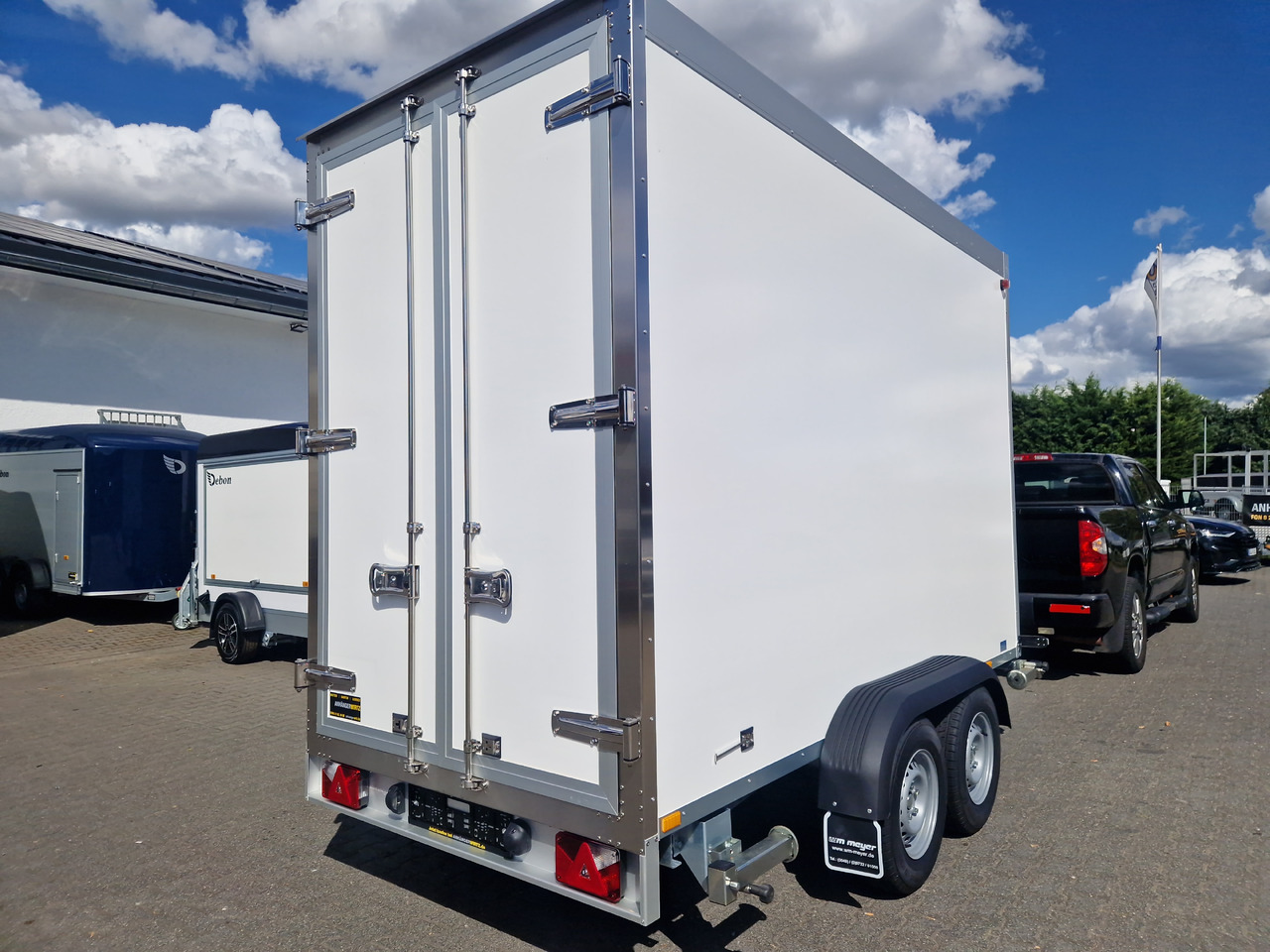 Tiefkühlanhänger AZK 3534/156 336x146x220cm Rohrbahnen Govi Kälteaggregat 3500kg - Refrižeratorius priekaba: foto 5 Tiefkühlanhänger AZK 3534/156 336x146x220cm Rohrbahnen Govi Kälteaggregat 3500kg - Refrižeratorius priekaba: foto 5