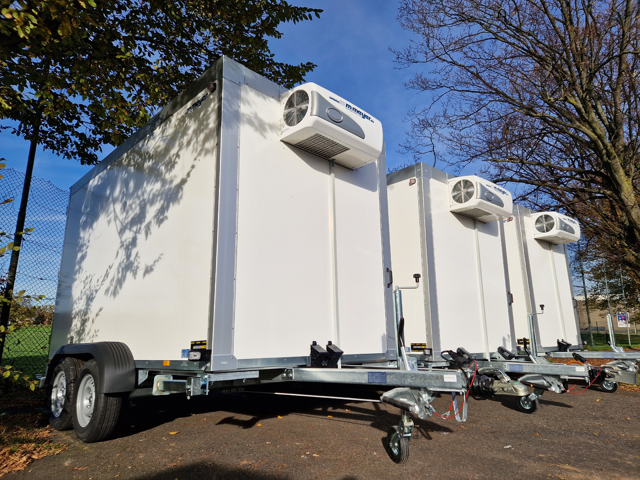 Tiefkühlanhänger AZK 3540/180 Govi Kälteaggregat -18 100/100 386x170x200cm (L) 3500kg Modell 2024 - Refrižeratorius priekaba: foto 4 Tiefkühlanhänger AZK 3540/180 Govi Kälteaggregat -18 100/100 386x170x200cm (L) 3500kg Modell 2024 - Refrižeratorius priekaba: foto 4