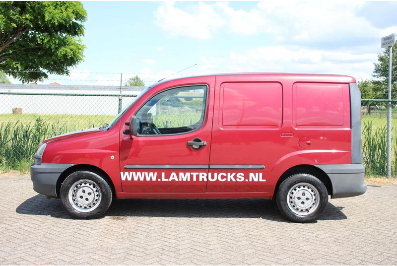 Fiat Doblò Cargo 1.9 JTD SCHUIFDEUR - Krovininis mikroautobusas: foto 2 Fiat Doblò Cargo 1.9 JTD SCHUIFDEUR - Krovininis mikroautobusas: foto 2