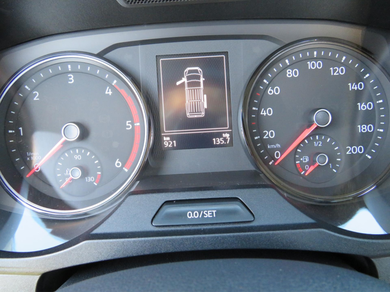 VOLKSWAGEN Crafter 55 L5 Superhochdach Doka BOTT-Ausbau Klima - Krovininis mikroautobusas: foto 2 VOLKSWAGEN Crafter 55 L5 Superhochdach Doka BOTT-Ausbau Klima - Krovininis mikroautobusas: foto 2