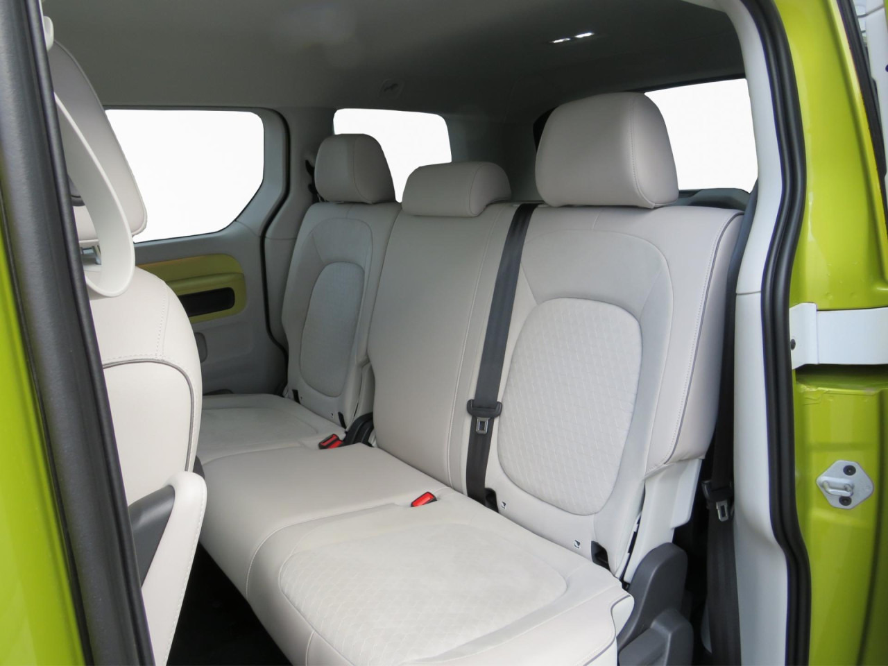 VOLKSWAGEN ID.Buzz Pro Design 150 kW Klima AHK Navi ZV - Lengvasis automobilis: foto 5 VOLKSWAGEN ID.Buzz Pro Design 150 kW Klima AHK Navi ZV - Lengvasis automobilis: foto 5