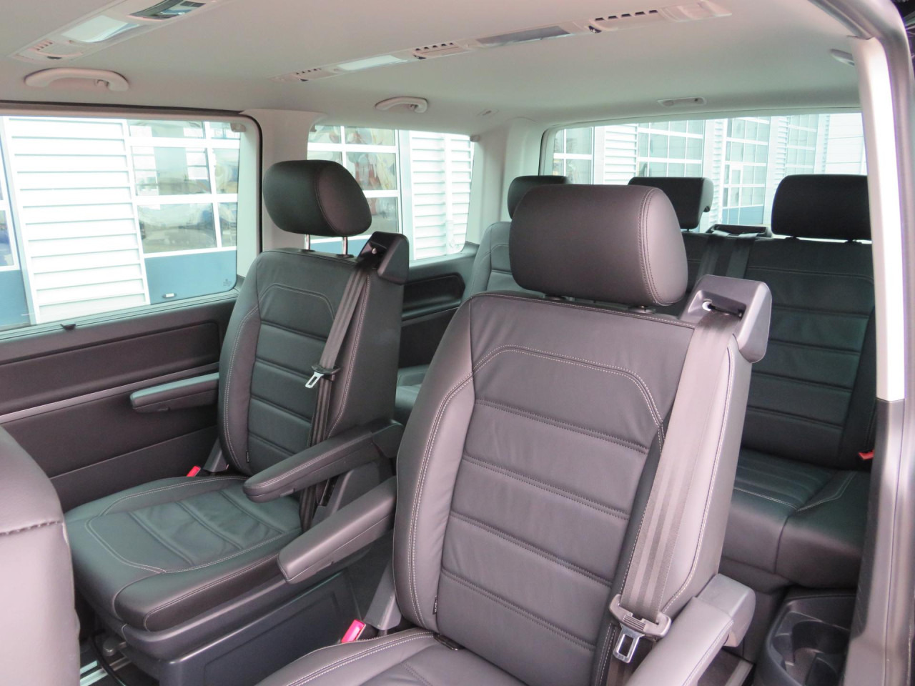 Lengvasis automobilis VOLKSWAGEN T6.1 Multivan Comfortline Edition Court Bluetooth: foto 6