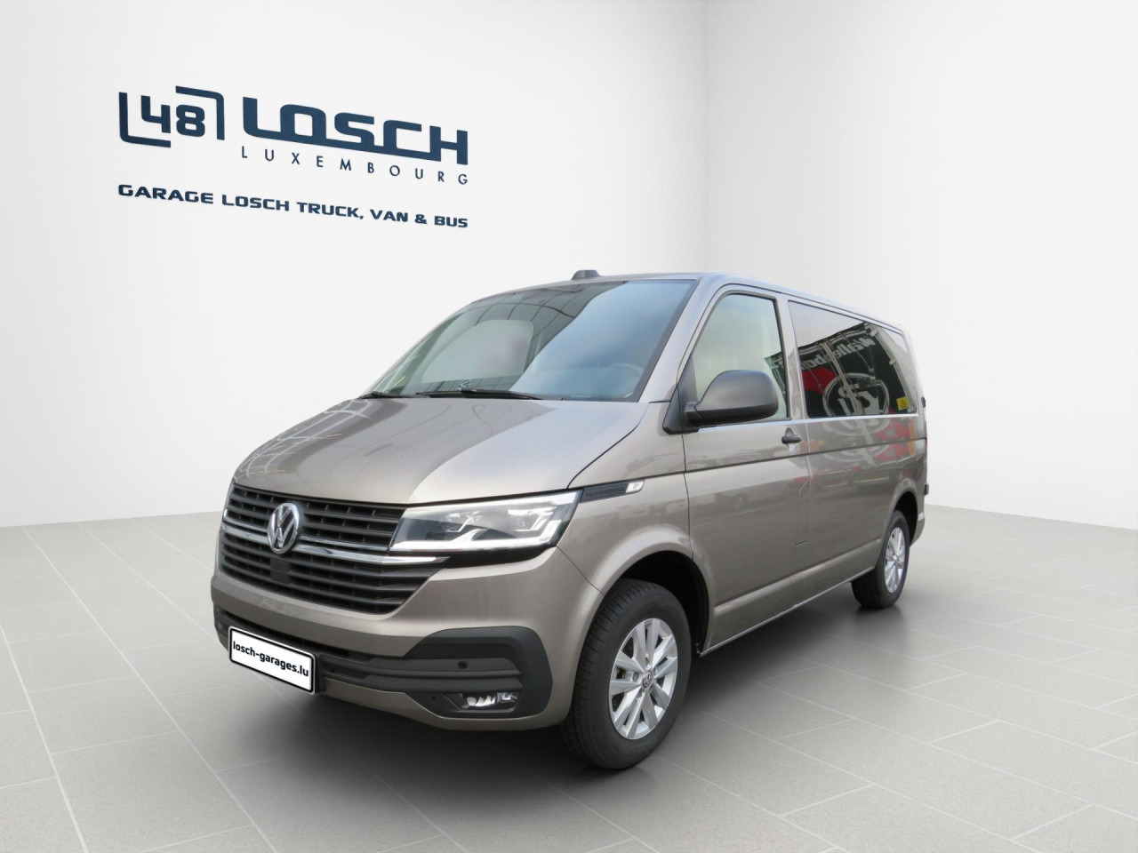 VOLKSWAGEN T6.1 Transporter Trendline 2.0 TDI Kasten Euro6 ZV - Mažas furgonas: foto 1 VOLKSWAGEN T6.1 Transporter Trendline 2.0 TDI Kasten Euro6 ZV - Mažas furgonas: foto 1