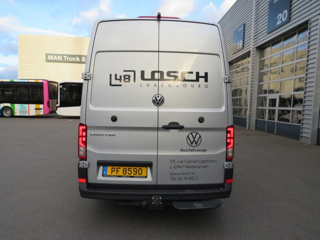 Volkswagen Crafter 35 L4H3 Doka Kasten Volkswagen Crafter 35 L4H3 Doka Kasten Klima AHK Navi ZV - Krovininis mikroautobusas, Komercinis automobilis su dviguba kabina: foto 5 Volkswagen Crafter 35 L4H3 Doka Kasten Volkswagen Crafter 35 L4H3 Doka Kasten Klima AHK Navi ZV - Krovininis mikroautobusas, Komercinis automobilis su dviguba kabina: foto 5