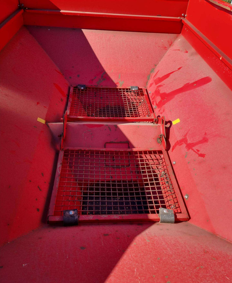 Bredal B2XL - Trąšų barstytuvas: foto 5 Bredal B2XL - Trąšų barstytuvas: foto 5