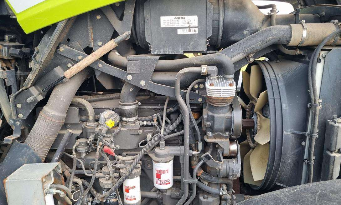 Traktorius Claas Axion 840: foto 14