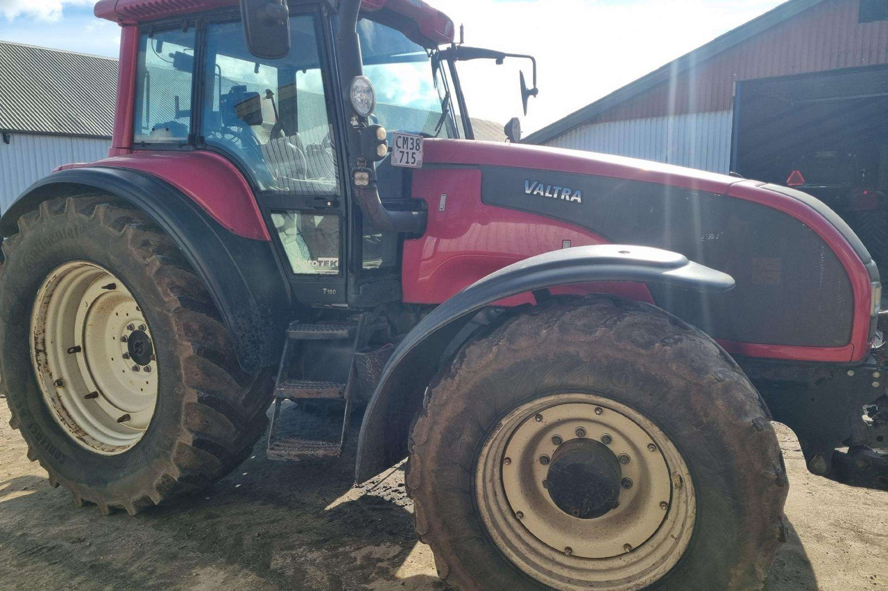 Valtra T190 - Traktorius: foto 3 Valtra T190 - Traktorius: foto 3