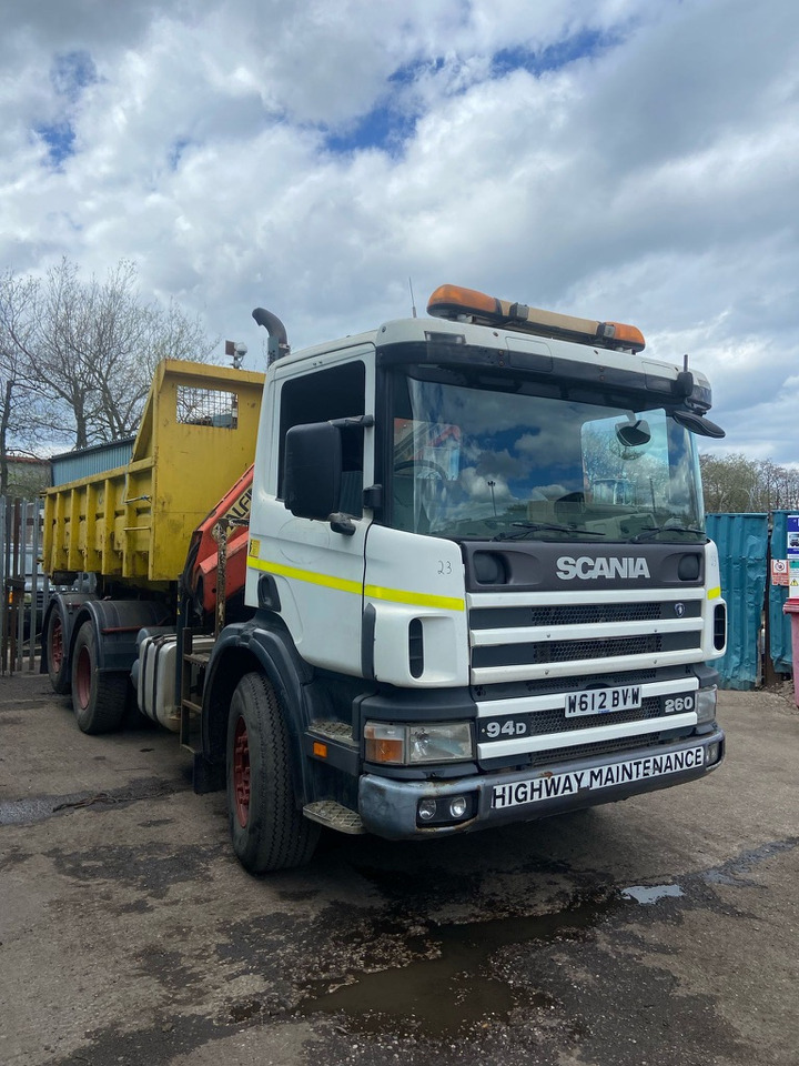 Scania 94D 260 6x2 Rigid - Hook-lift sunkvežimis, Sunkvežimis su kranu: foto 1 Scania 94D 260 6x2 Rigid - Hook-lift sunkvežimis, Sunkvežimis su kranu: foto 1